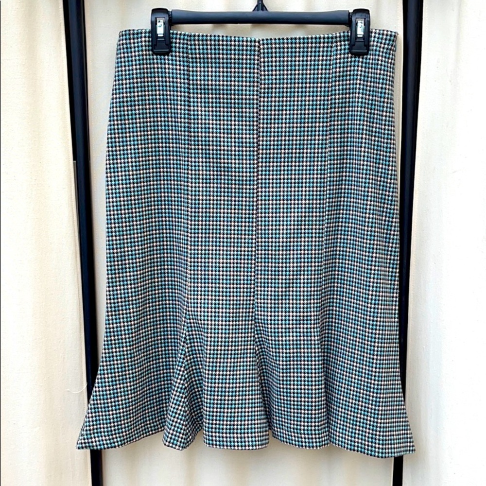 VINTAGE- 90’S HOUNDSTOOTH MINDI FLARED SKIRT